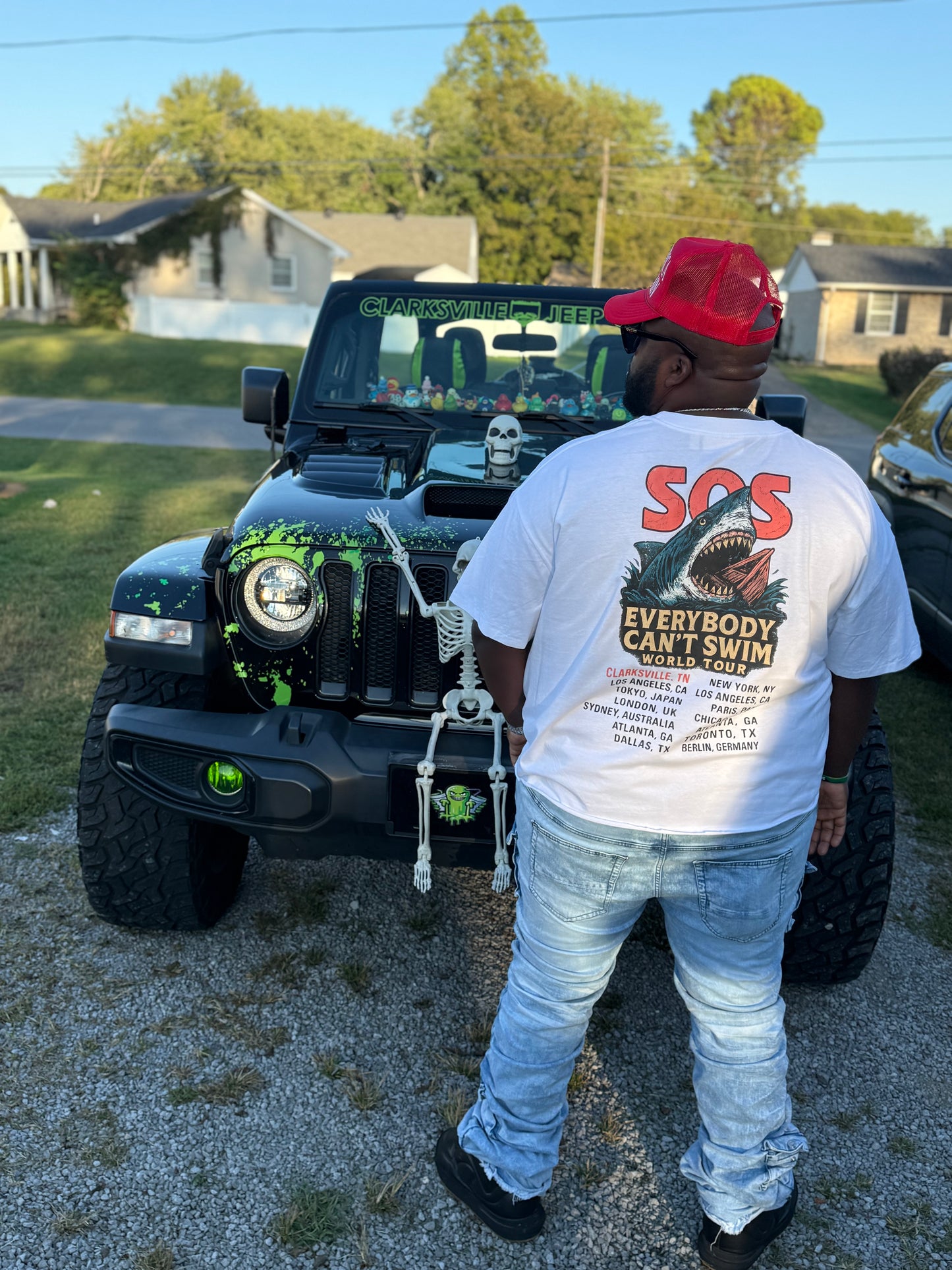 WORLD TOUR TEE